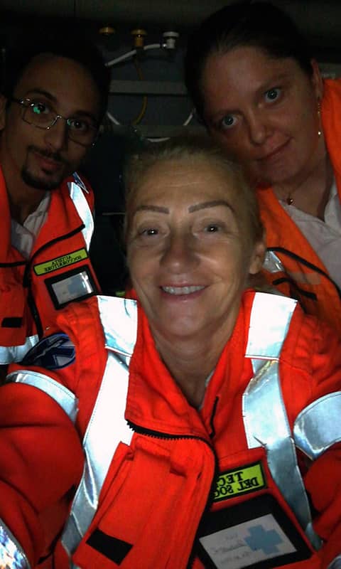 L'operatore capo equipaggio di Croce Bianco Azzurra, il Tecnico del Soccorso, ha all'attivo un percorso formativo di 750 ore ed una esperienza minima di tre anni sulle ambulanze